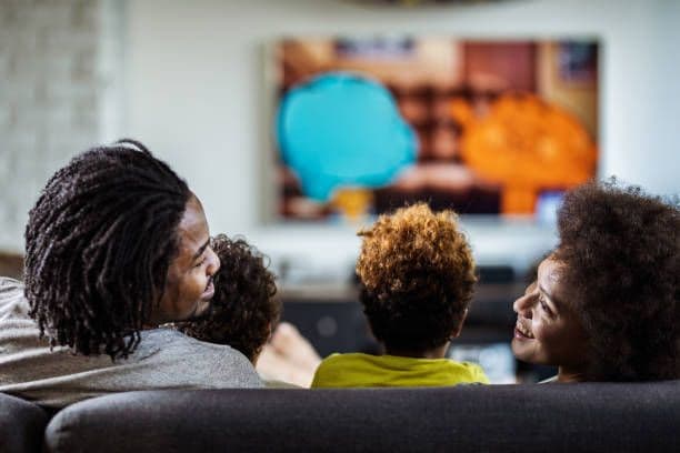 Family 4K IPTV: Which Providers Offer 4K and Family-Friendly Content